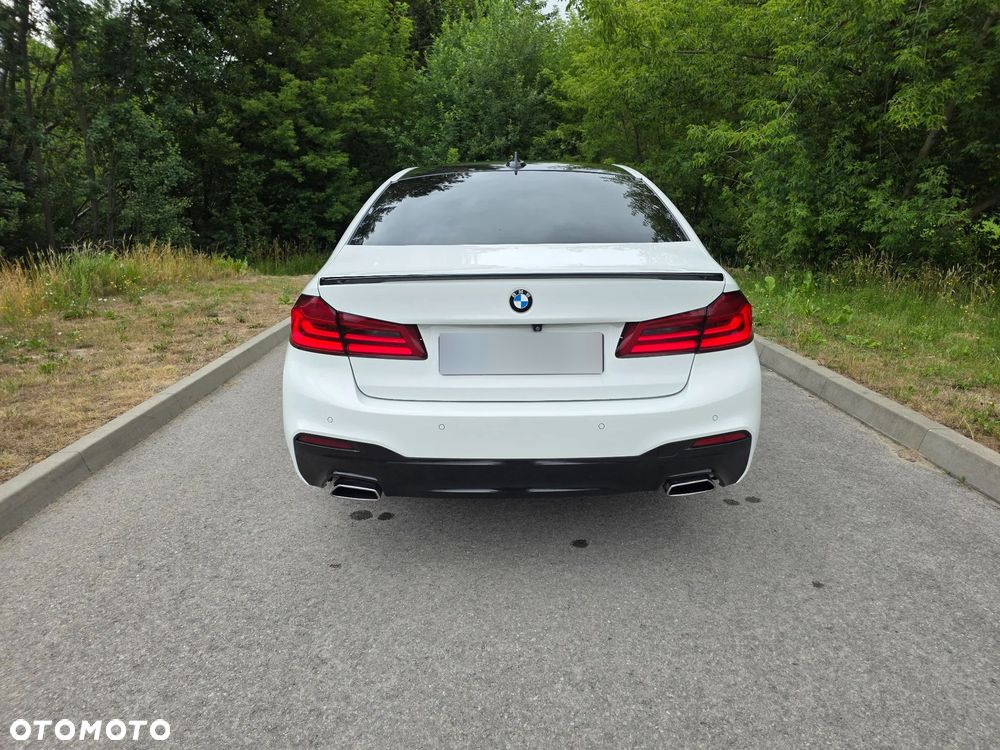 BMW Seria 5 530i xDrive M Sport sport - 12