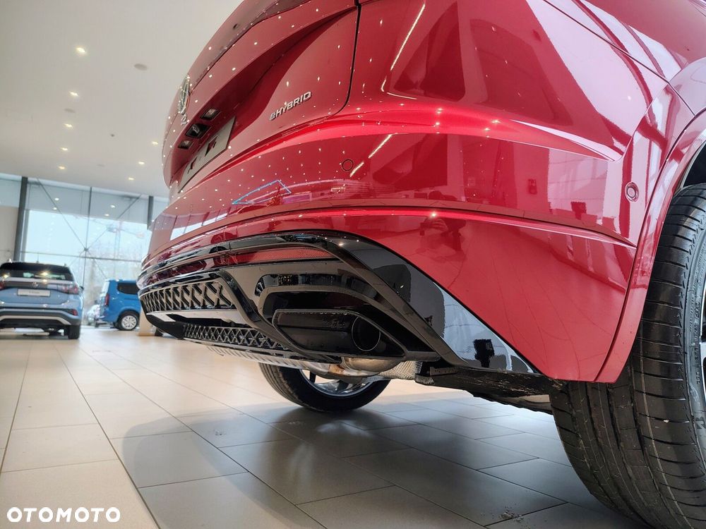 Volkswagen Touareg - 11