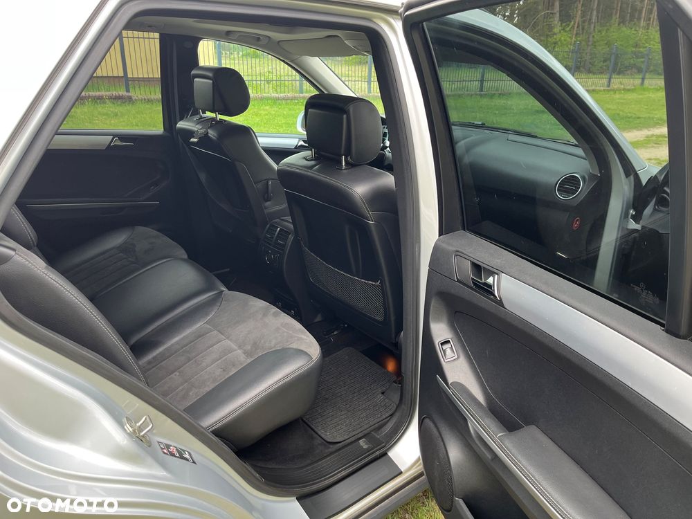 Mercedes-Benz ML - 8