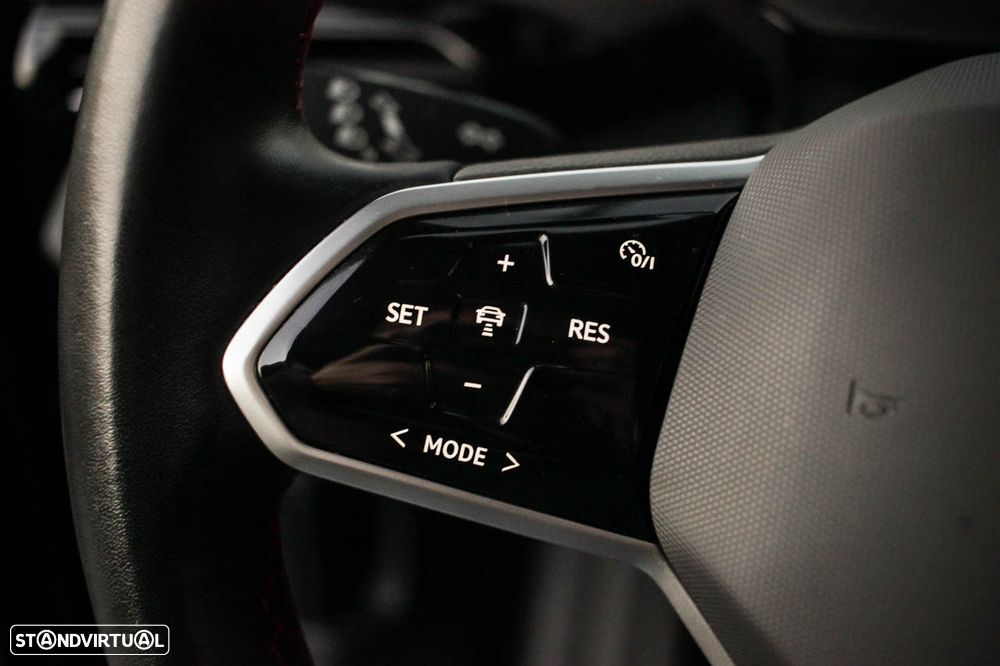 VW ID.4 4Motion GTX - 18