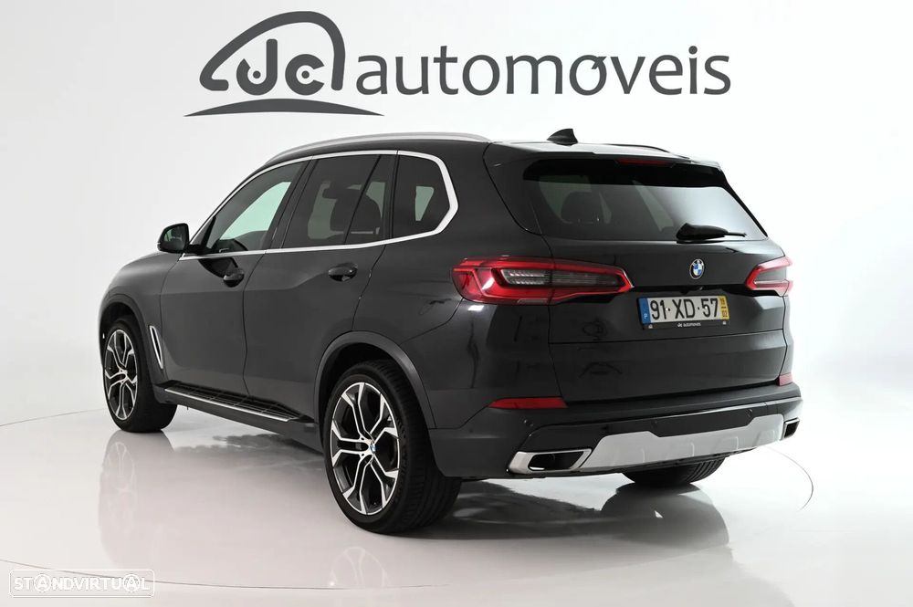 BMW X5 30 d xDrive Pack M - 3