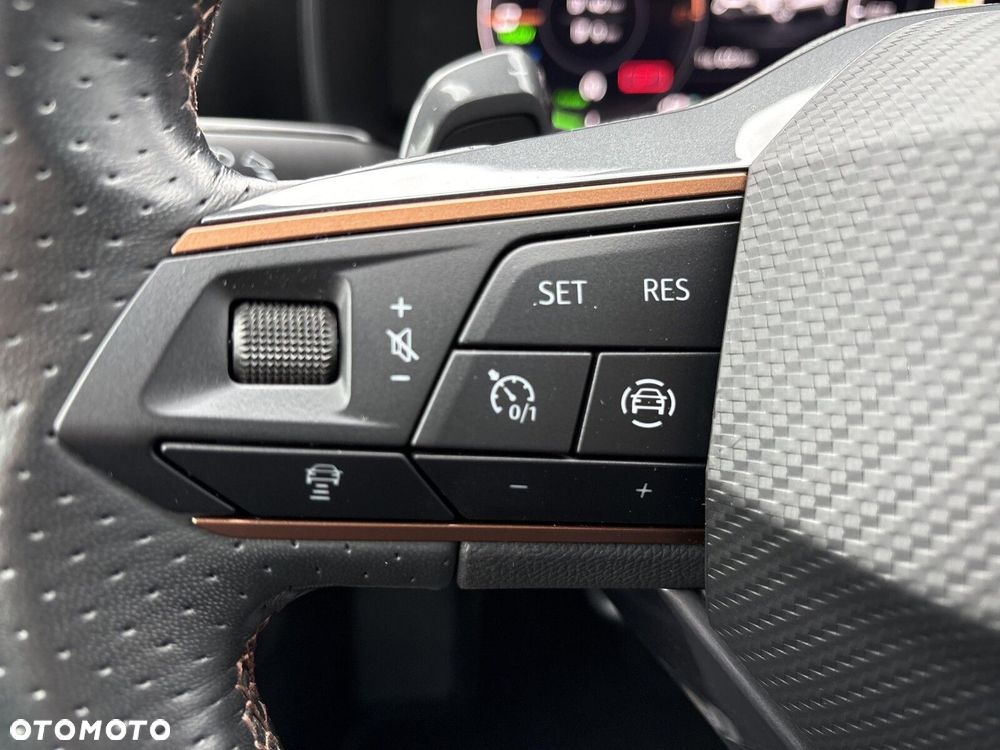 Cupra Formentor 1.4 e-Hybrid DSG - 14