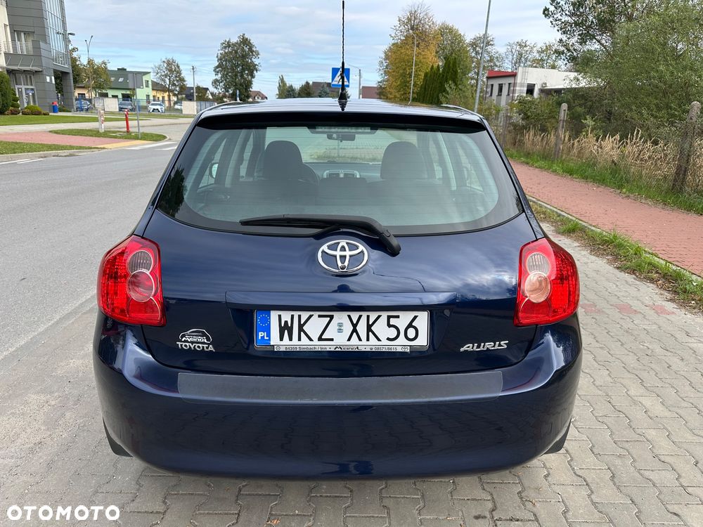 Toyota Auris 1.6 VVT-i Luna - 8