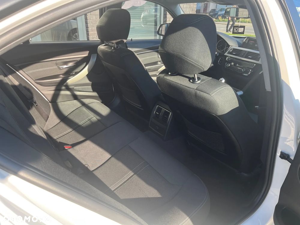 BMW Seria 3 318d Advantage - 7