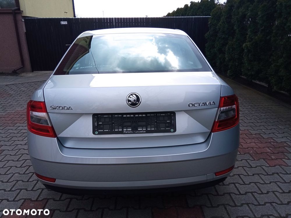 Skoda Octavia 2.0 TDI Clever - 4
