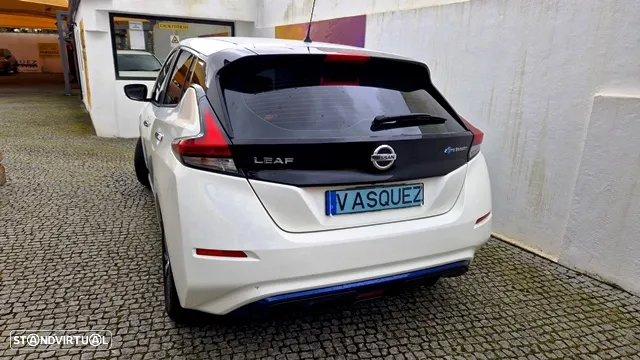 Nissan Leaf 40 kWh 2.ZERO Edition - 4