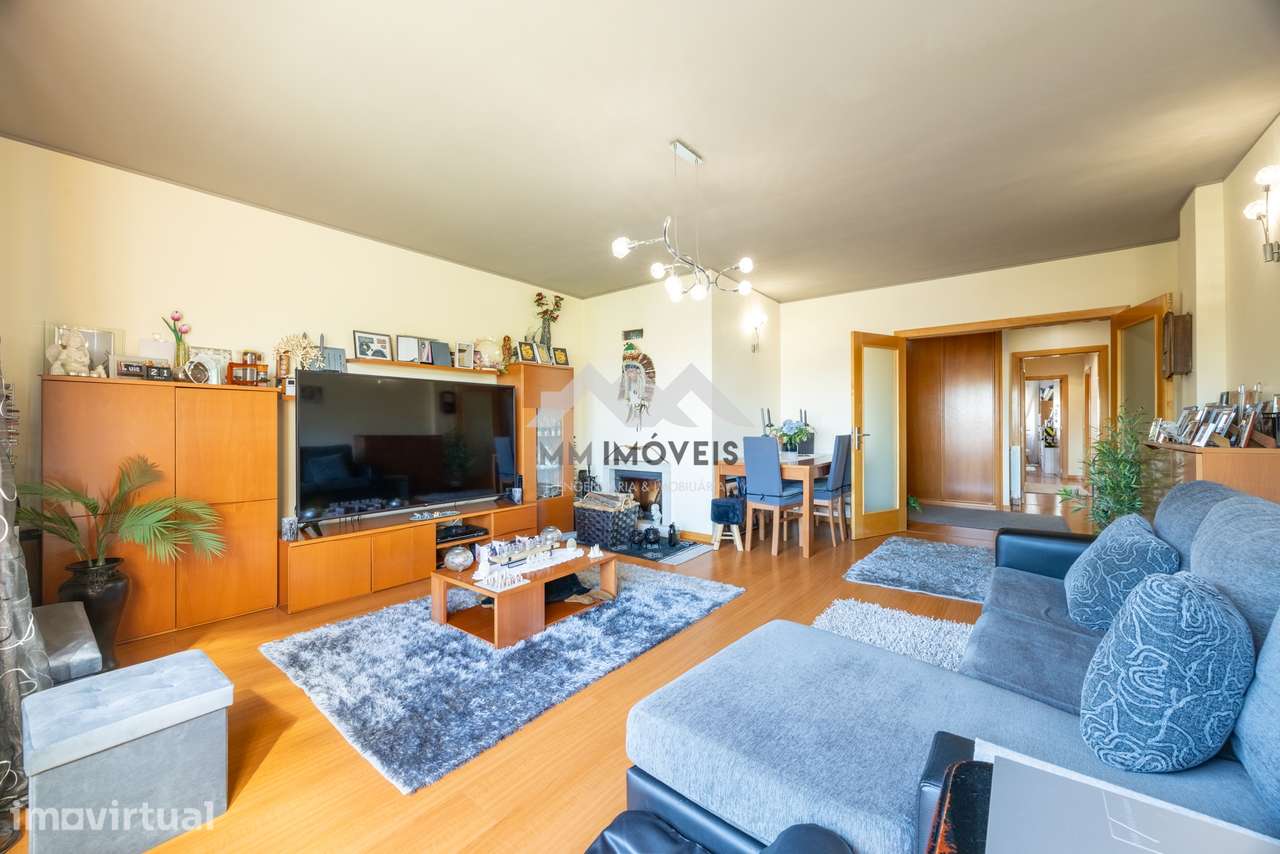 Apartamento T3 | Suíte | 2 Varandas | Lugar de Garagem | Águas Santas - Grande imagem: 4/30