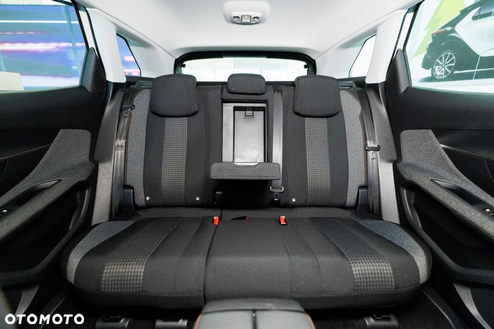 Peugeot 3008 - 19