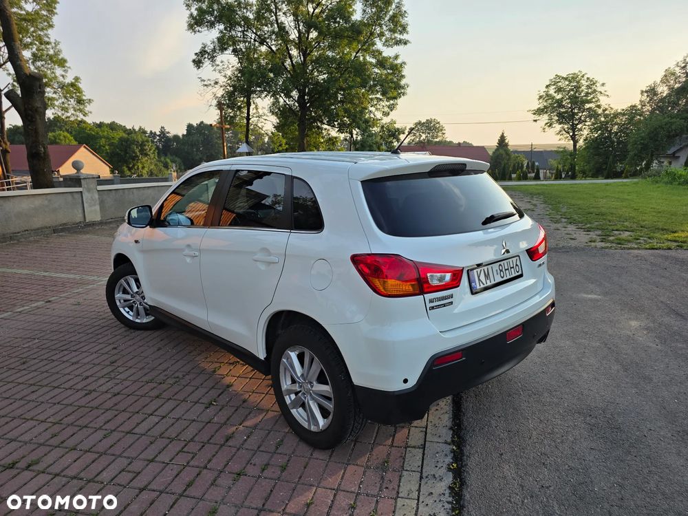 Mitsubishi ASX 1.8 DID Inform - 9