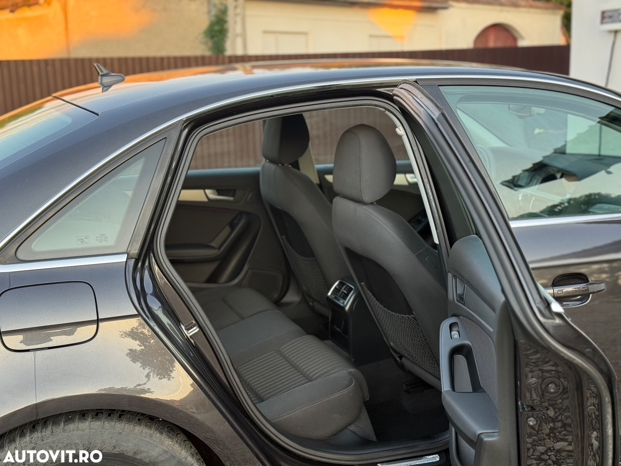Audi A4 Avant 2.0 TDI DPF multitronic Ambiente - 7