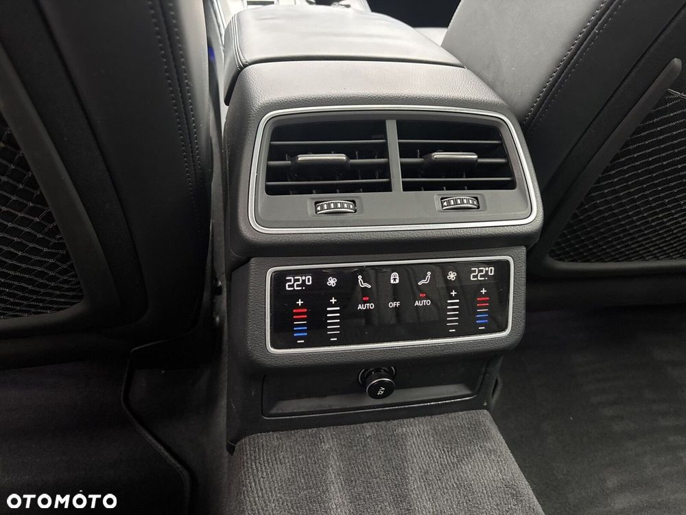Audi A6 Avant - 27
