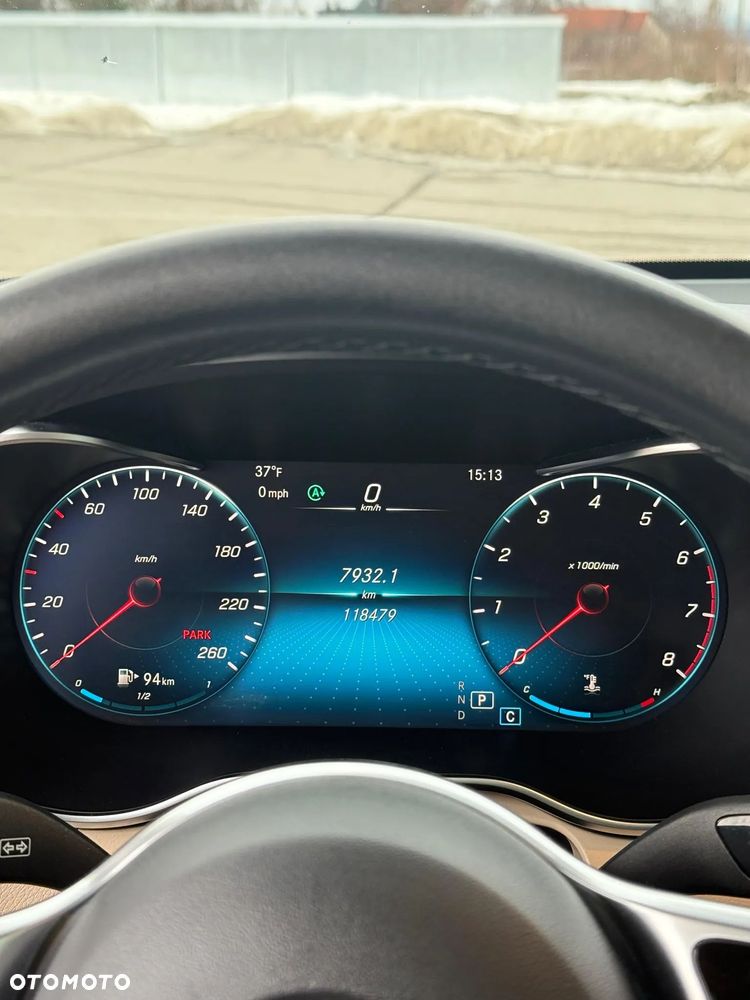 Mercedes-Benz GLC 300 4Matic 9G-TRONIC Exclusive - 24