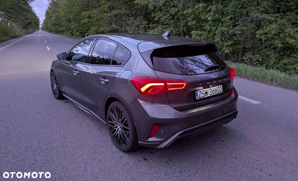 Ford Focus 1.5 EcoBlue ST-Line - 2