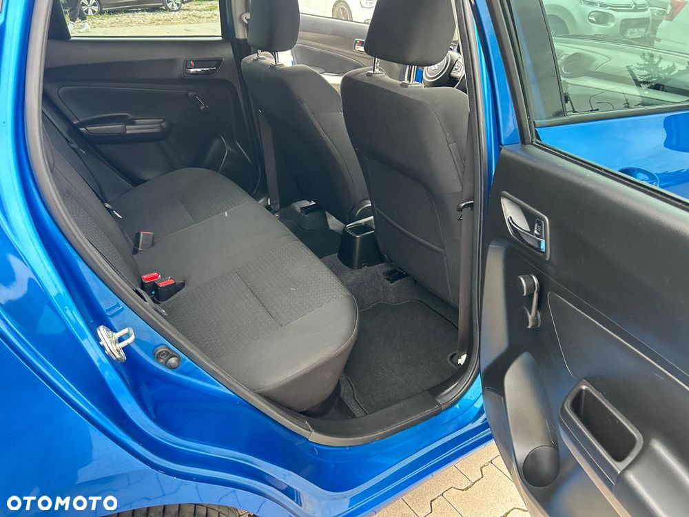 Suzuki Swift 1.2 Premium - 24