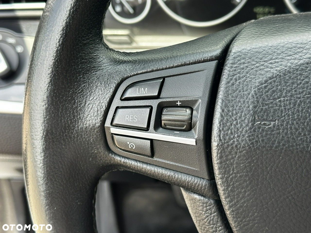 BMW Seria 5 525d Touring - 18