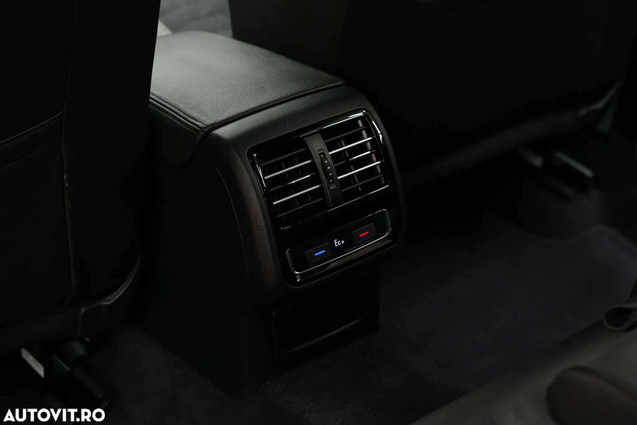 Volkswagen Passat Variant 1.4 TSI Plug-In-Hybrid DSG GTE - 17