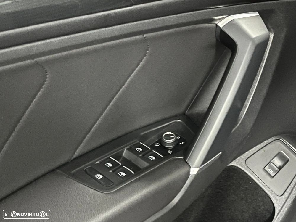VW Tiguan Allspace 2.0 TDI Highline DSG - 18
