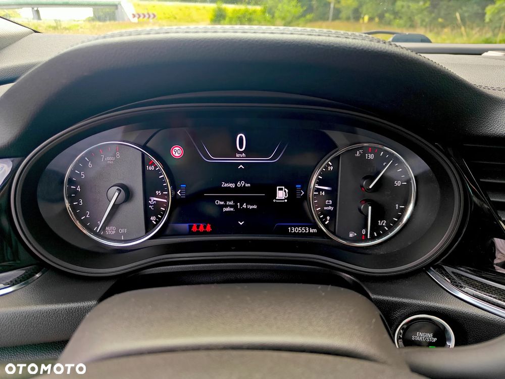 Opel Insignia - 22
