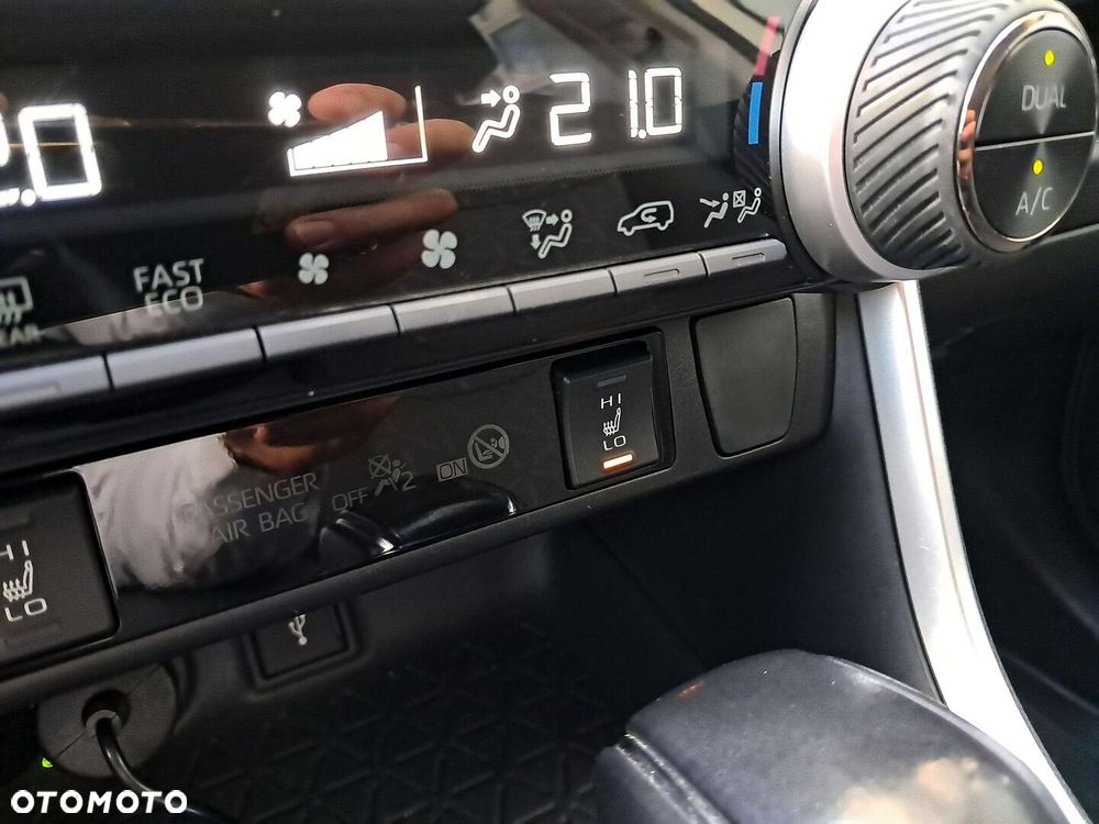 Toyota RAV4 2.5 Hybrid Comfort 4x2 - 23