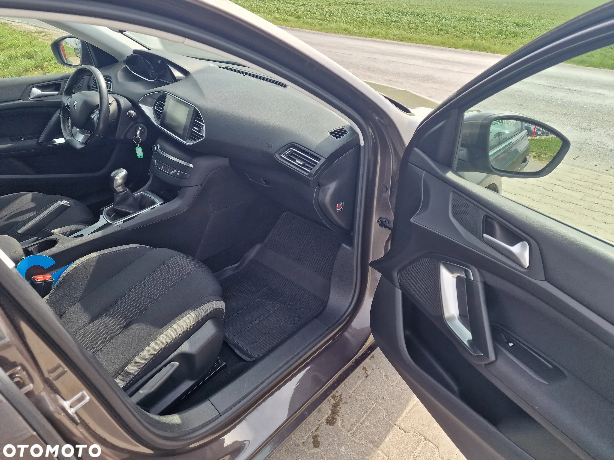 Peugeot 308 SW 1.2 PureTech Active S&S - 27