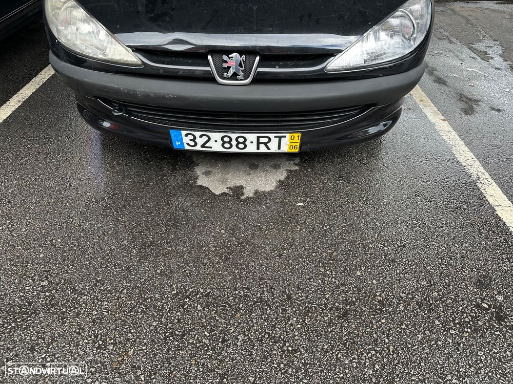 Peugeot 206 1.1 XT - 4