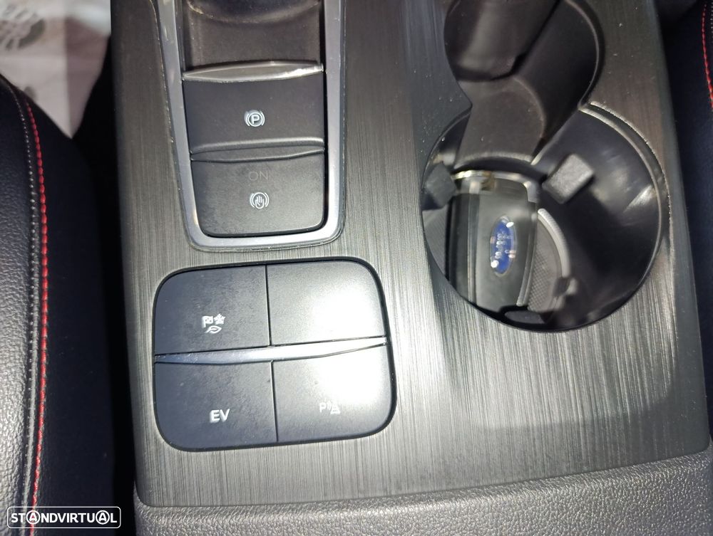 Ford Kuga 2.5 PHEV ST-Line X - 20