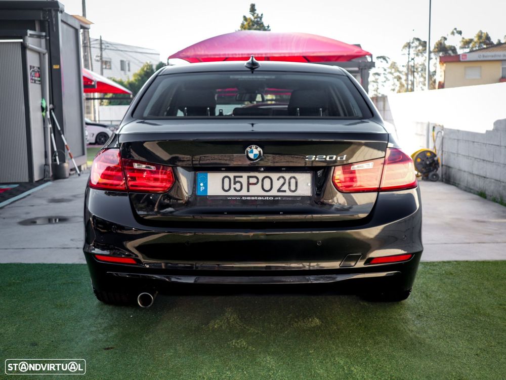 BMW 320 d EfficientDynamics Auto Line Sport - 9