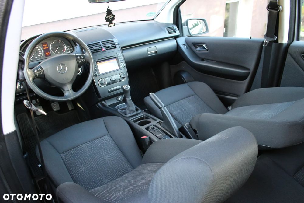 Mercedes-Benz Klasa A 180 CDI Avantgarde DPF - 27