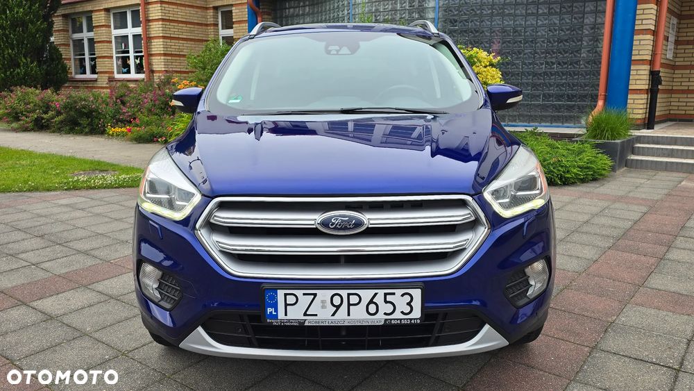 Ford Kuga - 2