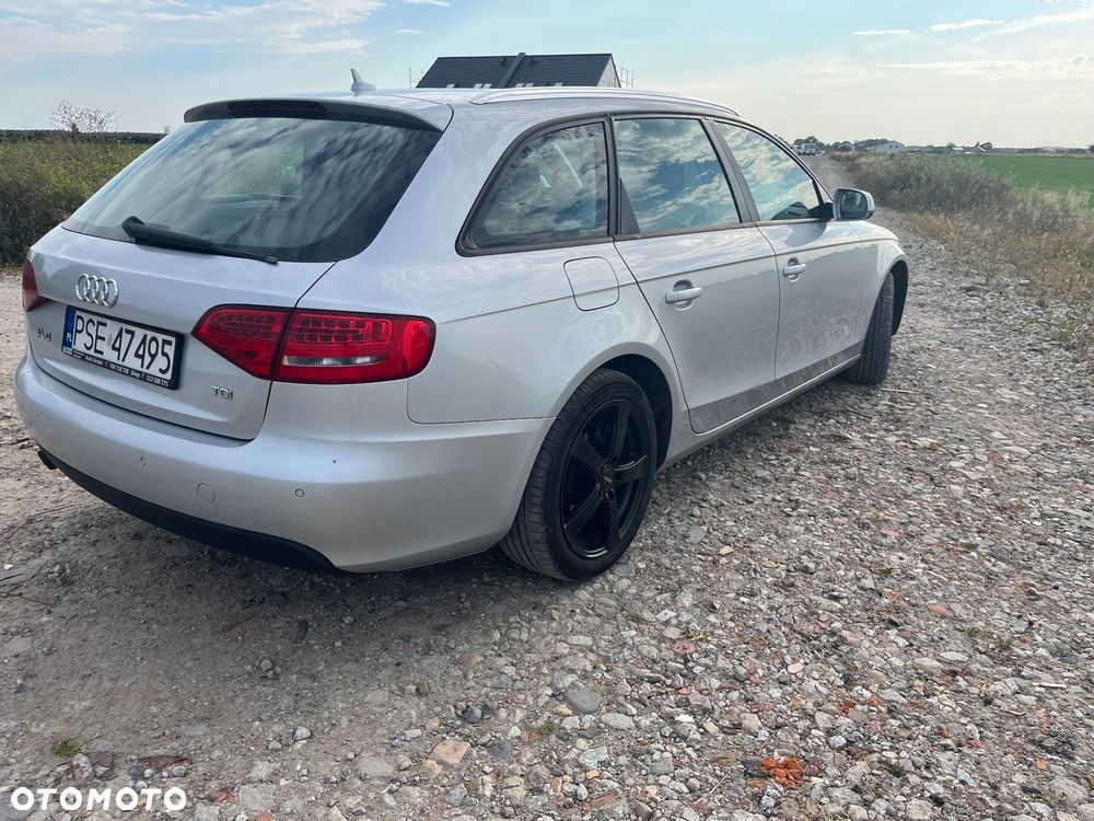 Audi A4 - 8