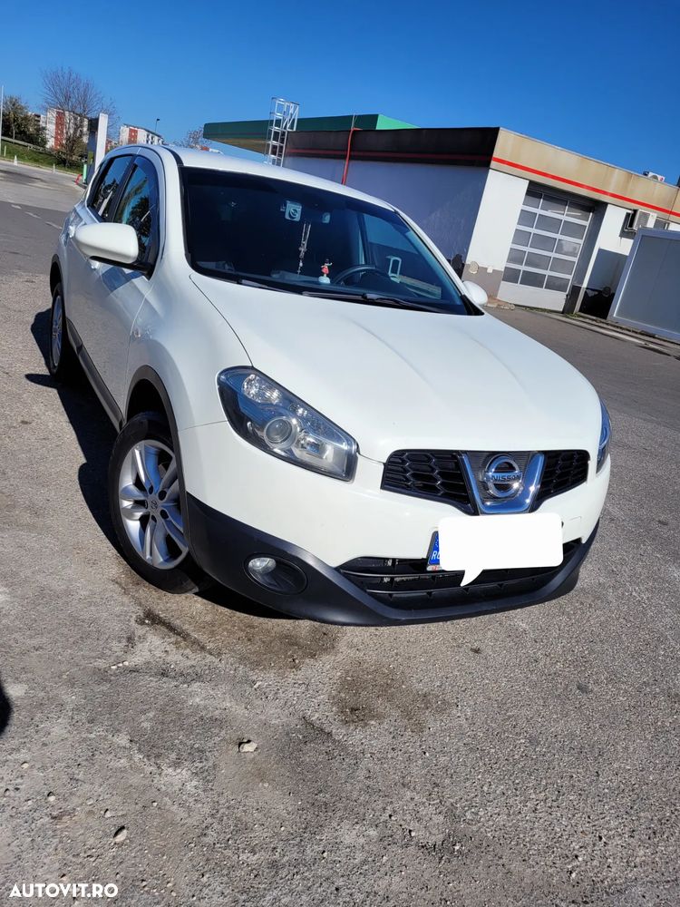 Nissan Qashqai - 1