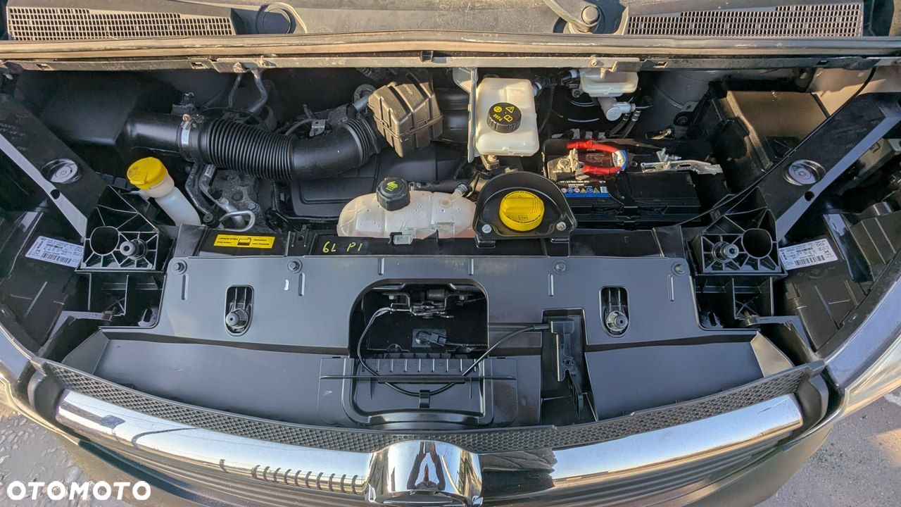 Opel Vivaro - 31