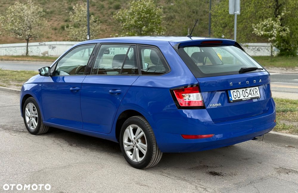 Skoda Fabia 1.0 Ambition - 3