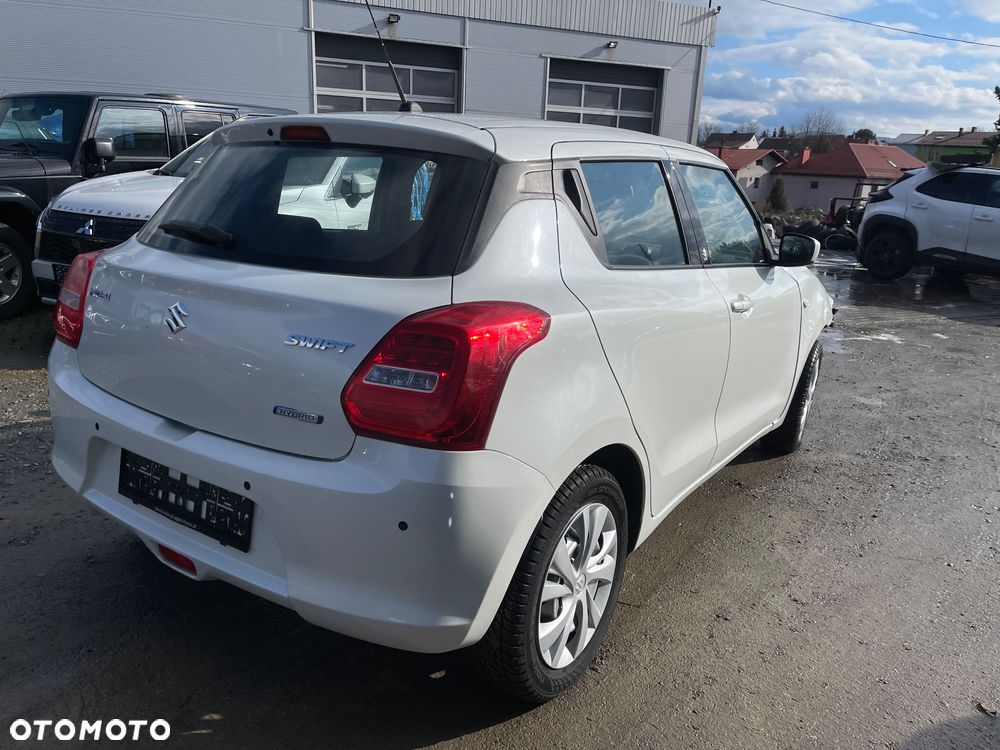 Suzuki Swift - 5
