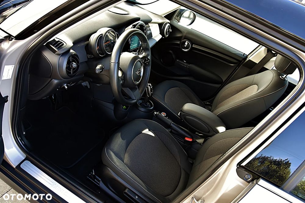 MINI Cooper Yours Trim - 17