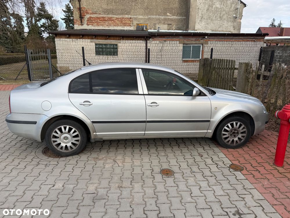 Skoda Superb 1.9 TDI Comfort - 1