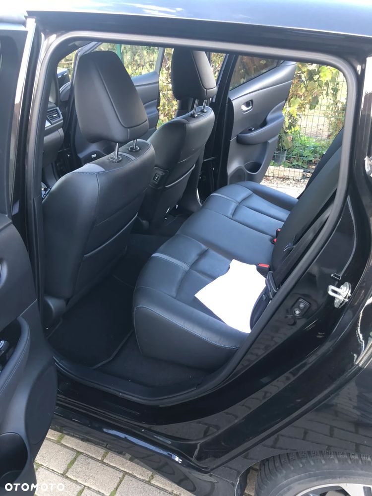 Nissan Leaf - 14
