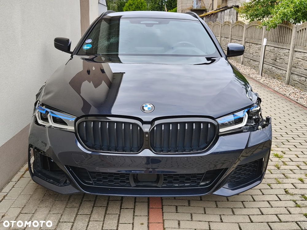BMW Seria 5 540i xDrive M Sport Edition - 8