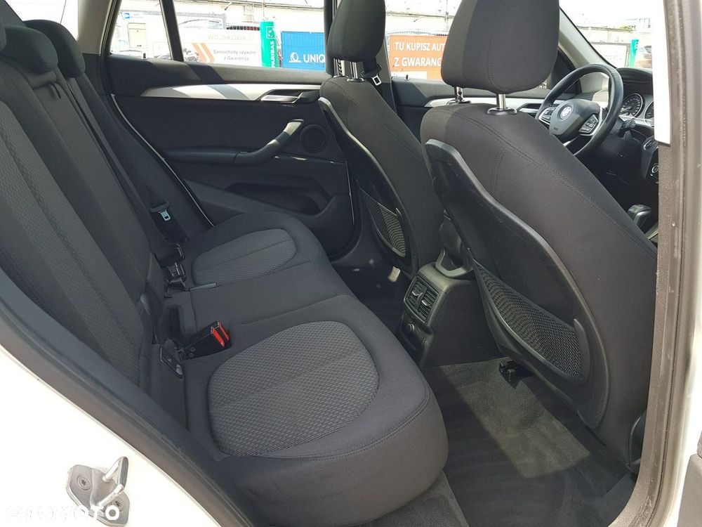 BMW X1 sDrive18d Advantage - 18