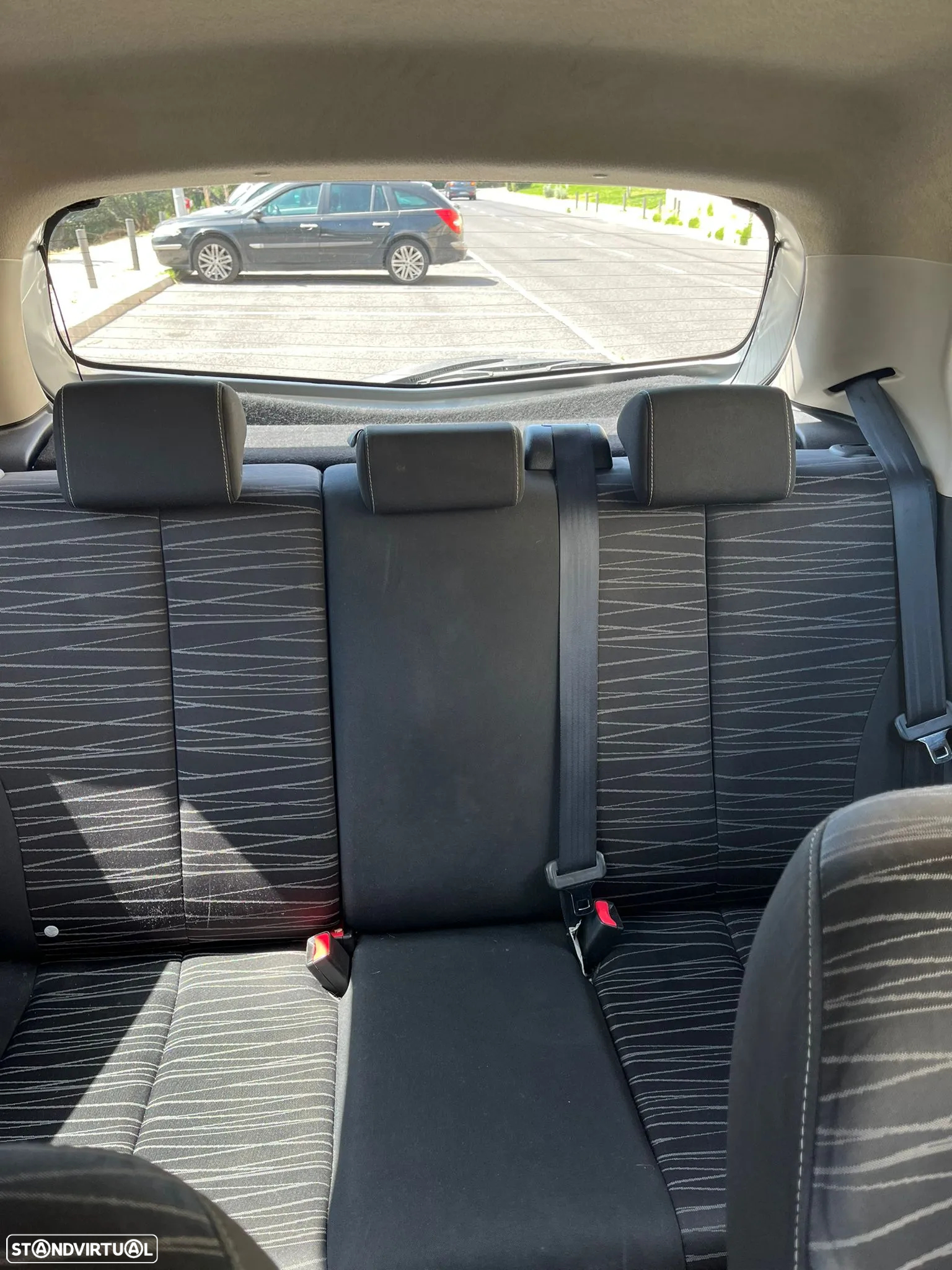 Mazda 2 1.3 MZR Core - 6