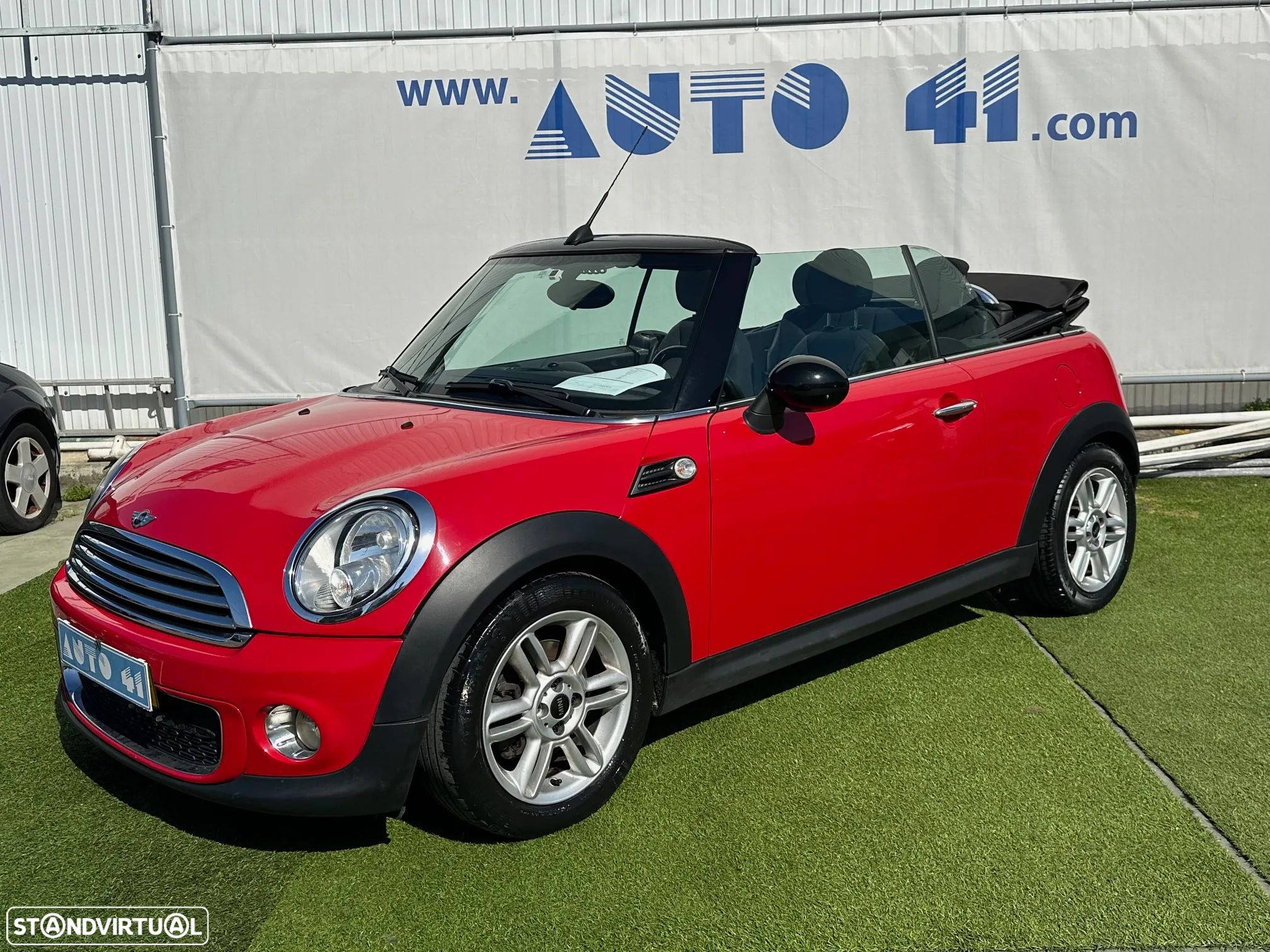 MINI Cabrio Cooper D - 1
