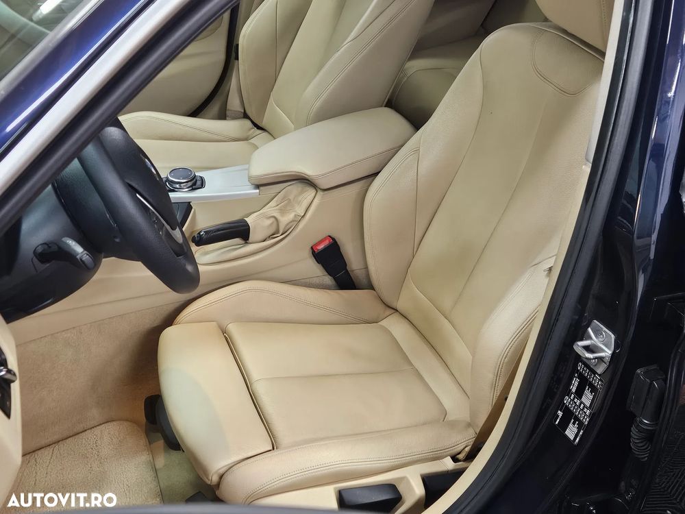 BMW Seria 3 320d Aut. Sport Line - 8