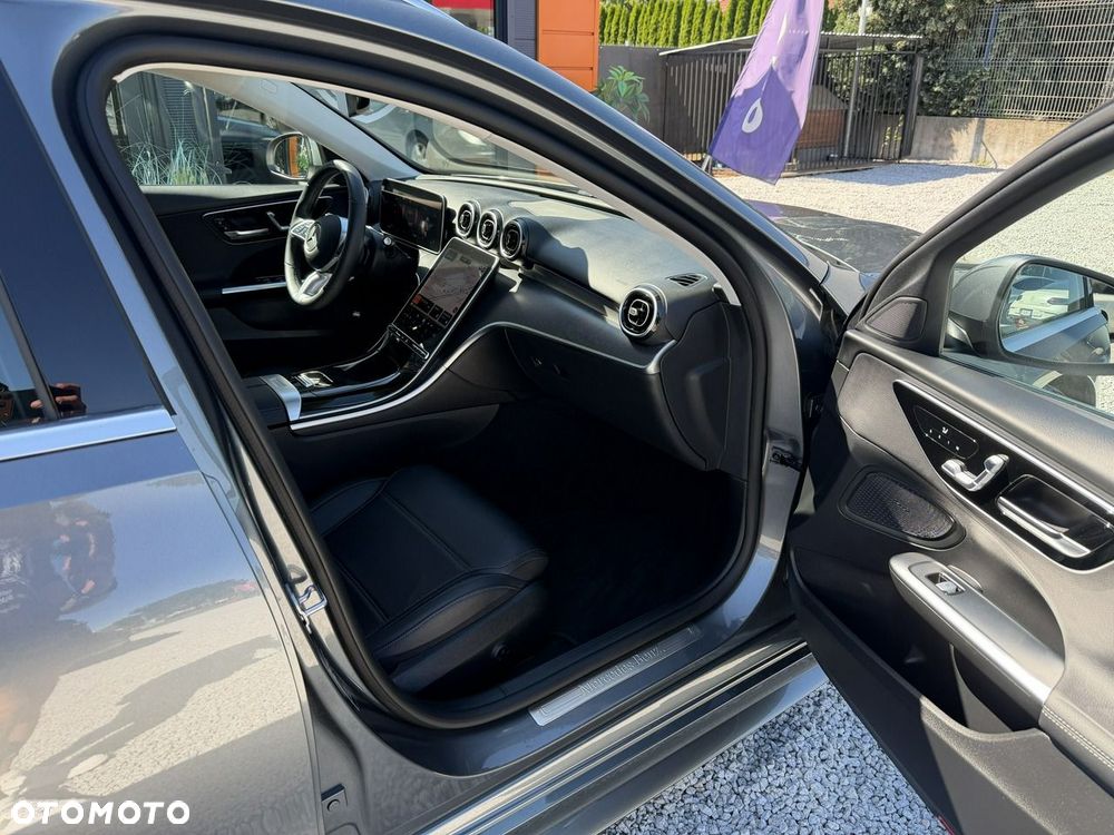 Mercedes-Benz Klasa C 200 d 9G-TRONIC AMG Line - 21