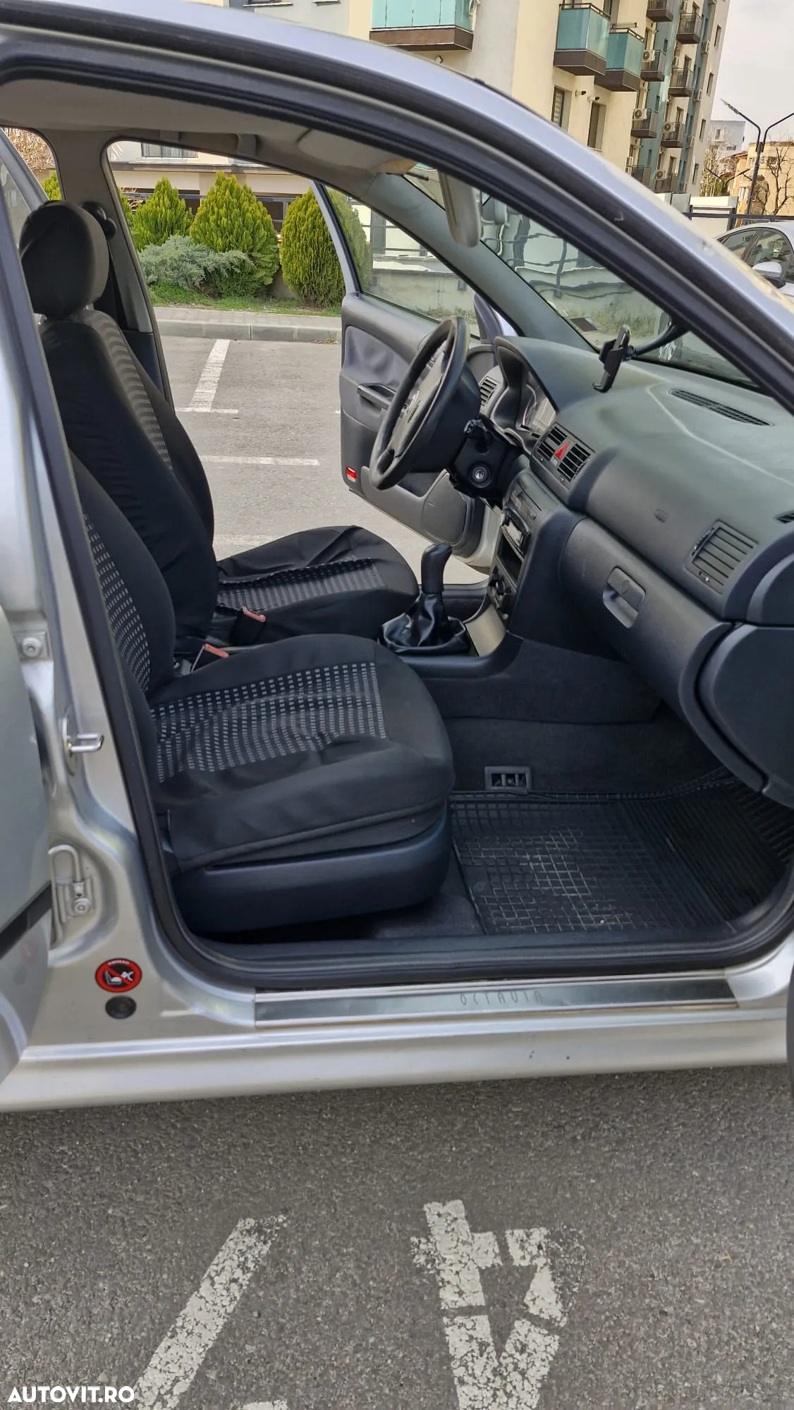 Skoda Octavia Tour 1.6 - 14