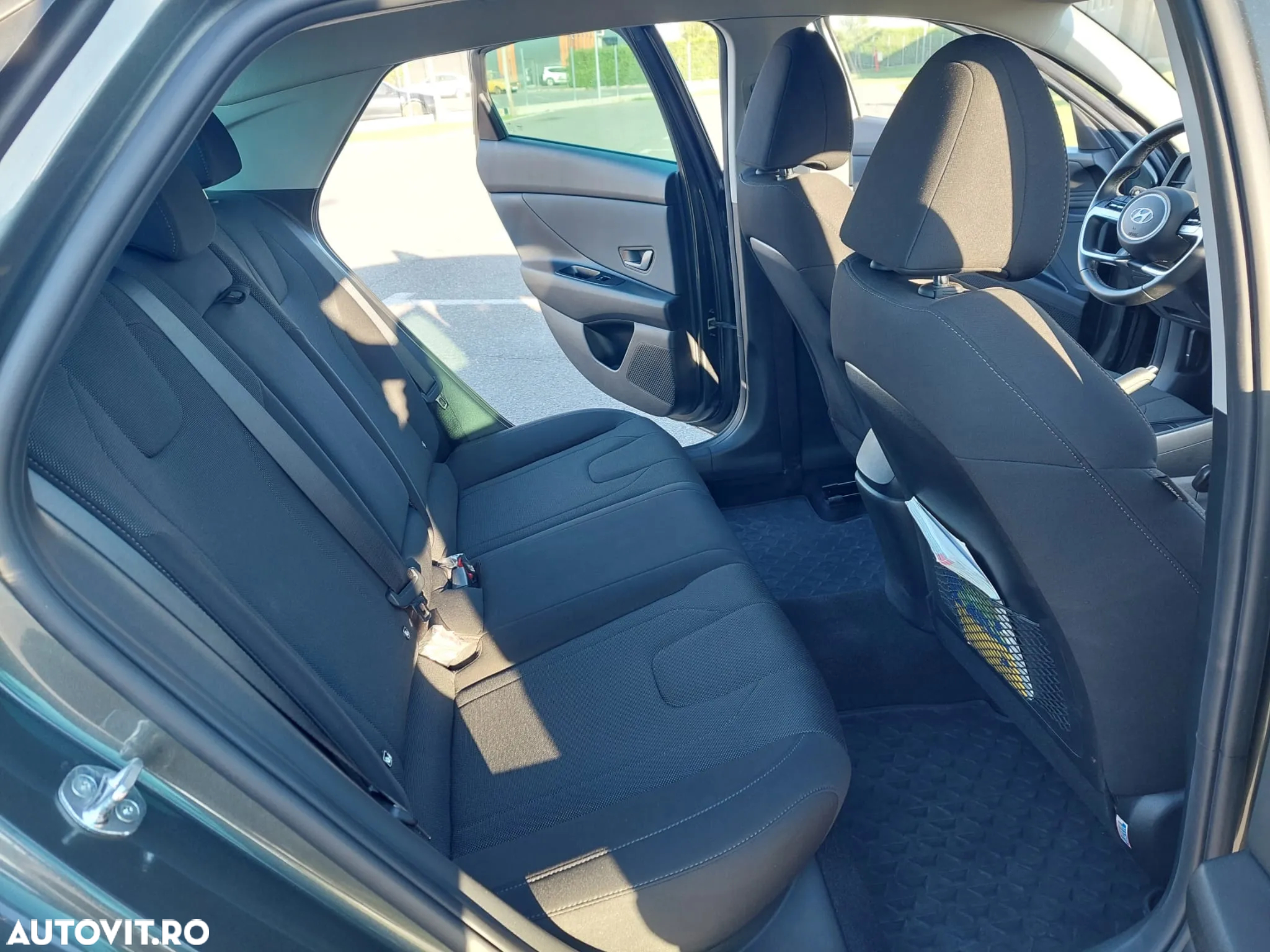 Hyundai Elantra 1.6 l 123 CP 6MT Comfort - 11