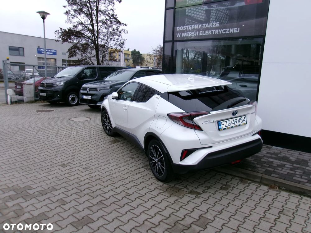 Toyota C-HR 1.8 Hybrid Prestige - 2