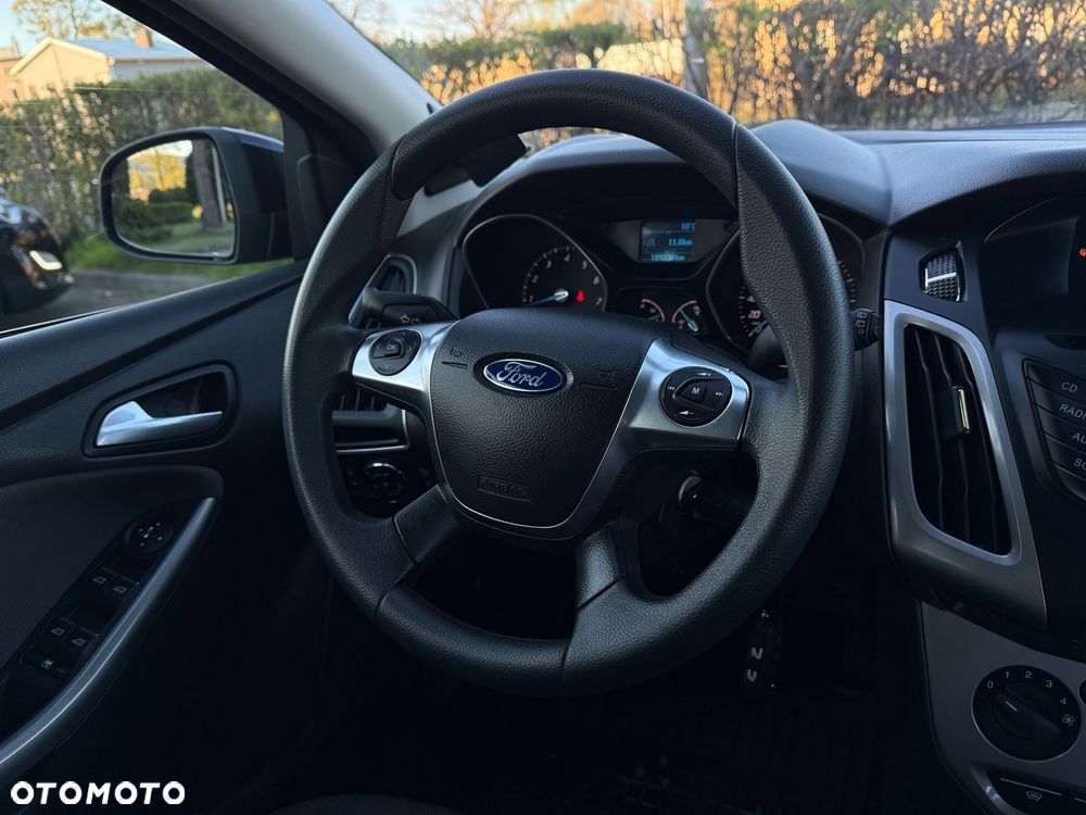 Ford Focus 1.6 TI-VCT Champions Edition - 38