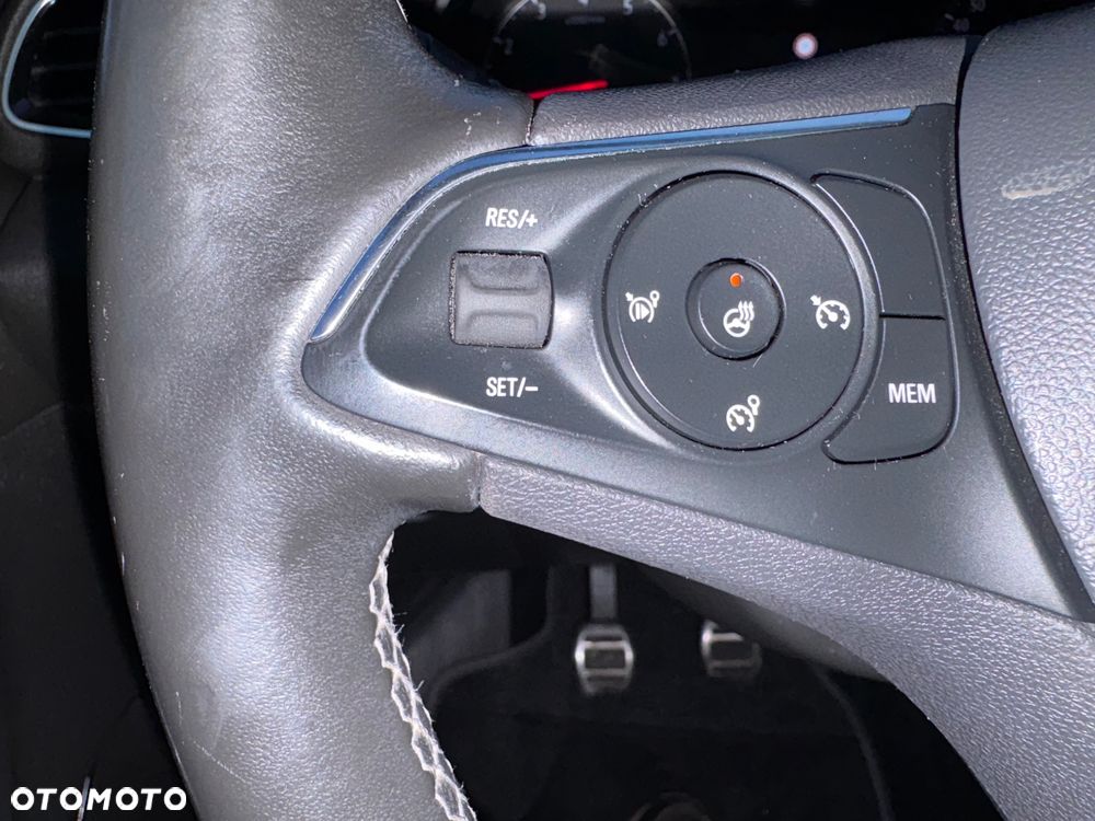 Opel Grandland X 1.2 Start/Stop INNOVATION - 23