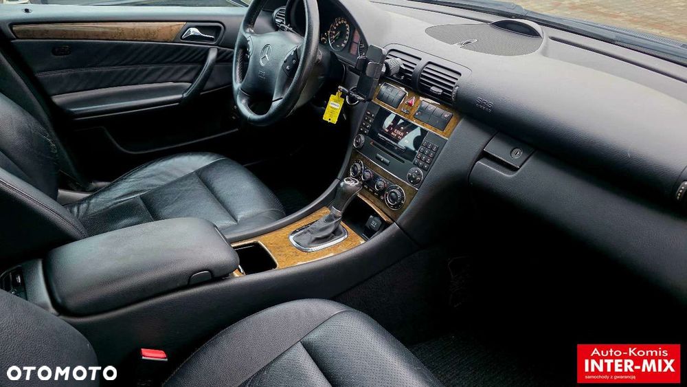 Mercedes-Benz Klasa C - 19