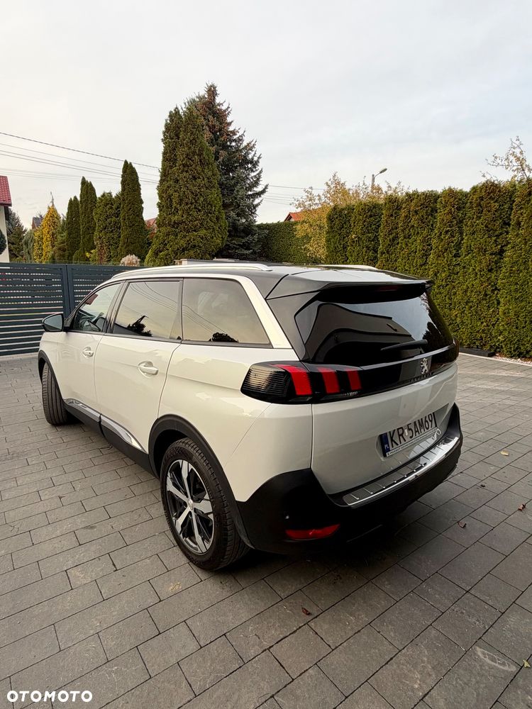 Peugeot 5008 - 6